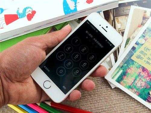 iphone5S触摸屏漂移（iphone5s触控）