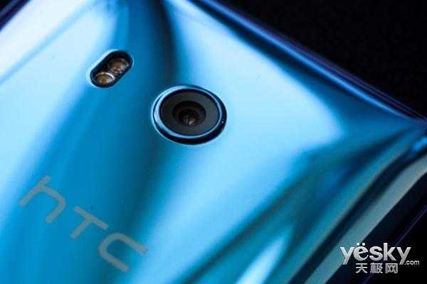 htcu11相机传感器型号（相机传感器在哪儿）