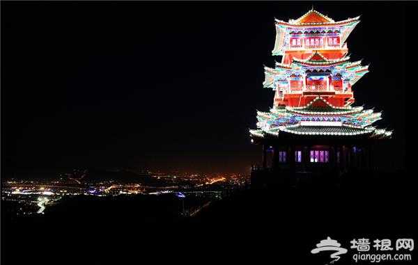 定都峰夜景（定都峰门票）