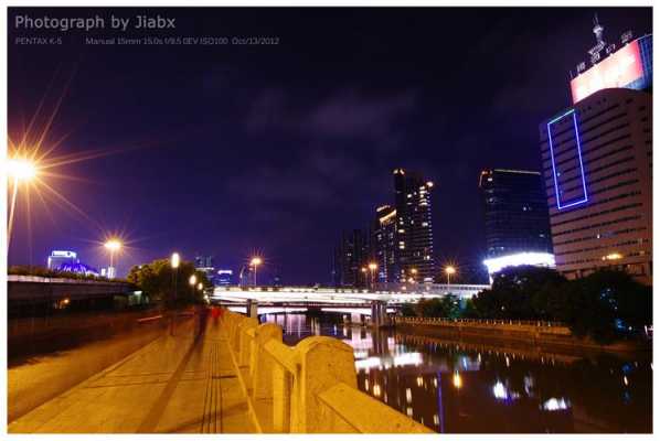 宾得夜景星芒（宾得k5拍夜景）