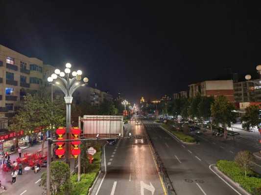 微单拍夜景效果图（微单 夜景）