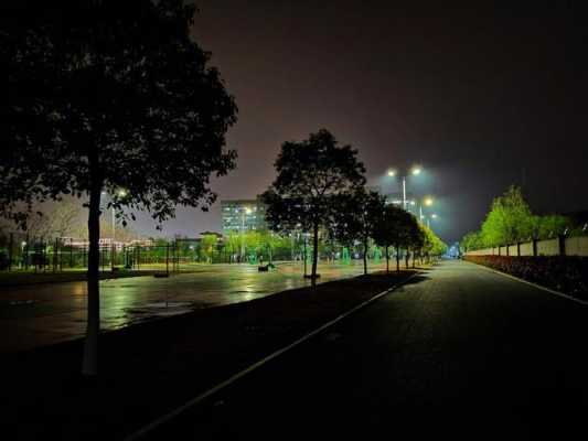 相机拍摄校园夜景（校园夜景怎么拍）