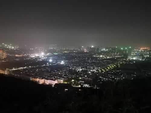 太原西山夜景（太原西山好玩的景区景点）