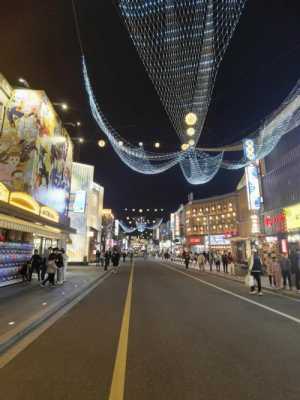 街道夜景实拍（街道夜景实拍视频）