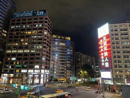 苹果手机拍照教程夜景（苹果手机相机拍夜景怎么调）