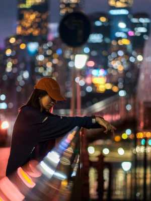 夜景街拍人像技巧（夜景街拍用什么镜头）