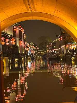 七里山塘夜景赞美句（七里山塘美景的句子）