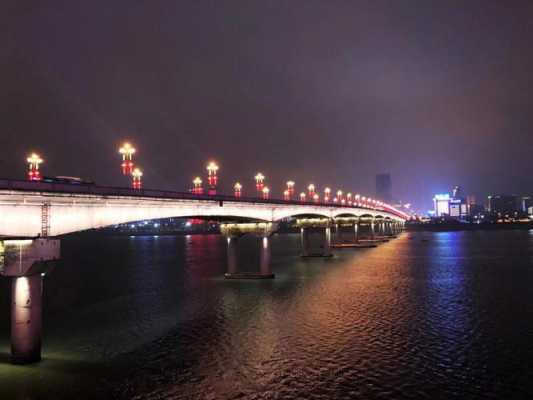 湘江风光带夜景（湘江夜游攻略）