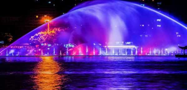 夜景拍水柱（夜景水景）