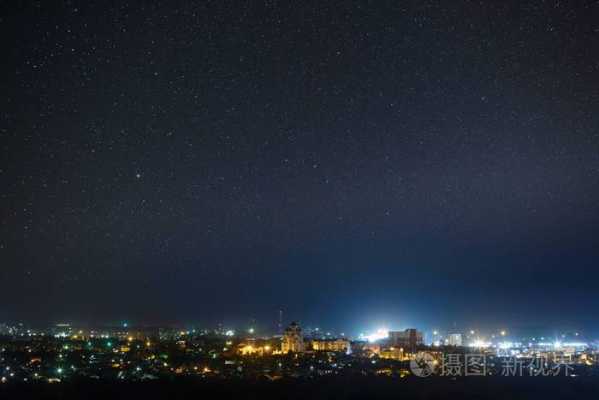 夜景星芒图（夜景星星图片）