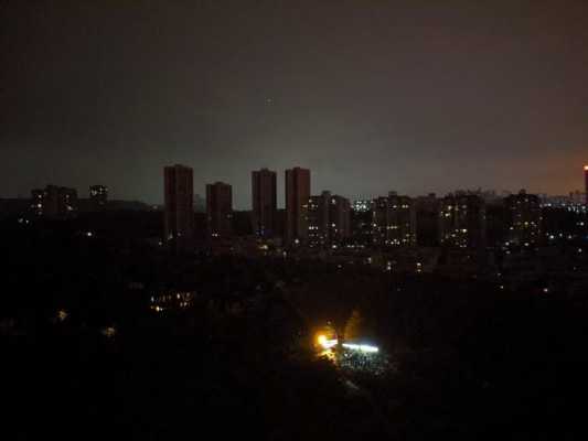 拍夜景可以开hdr吗（拍夜景开闪光灯吗）