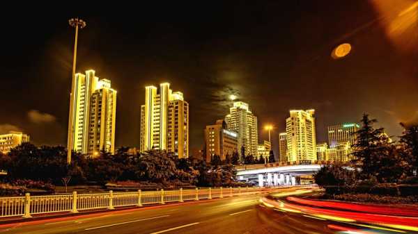 普通夜景图片（夜景和普通照片有什么区别）