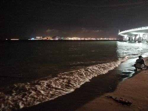 厦门的海边夜景图片大全（厦门的海边夜景图片大全高清）